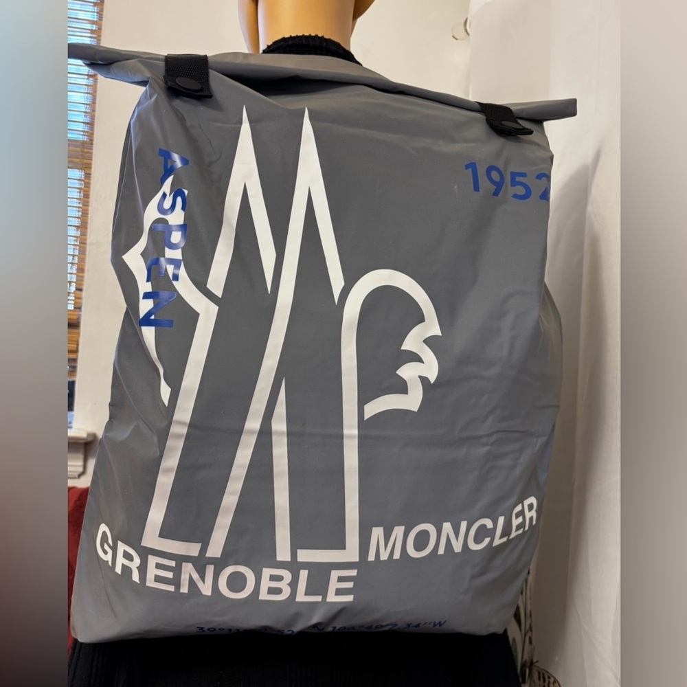 Moncler GRENOBLE ASPEN 1952 Ski Reflective Bag Backpack BG Logo Authentic Unisex
